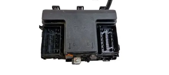 Ford Ranger Fuse module EB3T14A254 EB3T14A254AC G2GT14A075AA