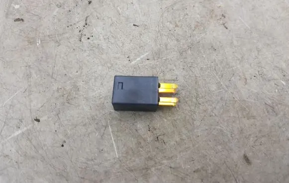 Mitsubishi Outlander Other relay MR538851