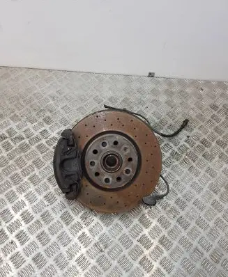Volkswagen PASSAT B7 Front wheel hub