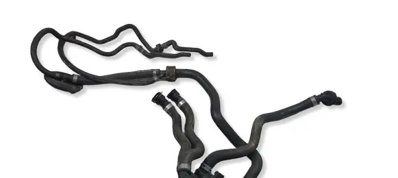 Mercedes-Benz E W211 Coolant pipe/hose 