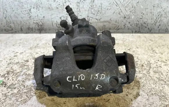 Renault Clio IV Front brake caliper