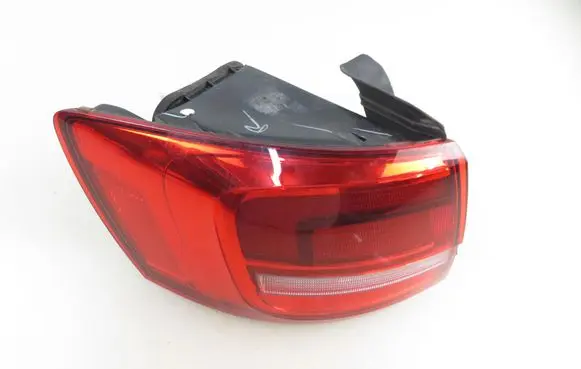 Volkswagen Jetta VI Rear/tail lights