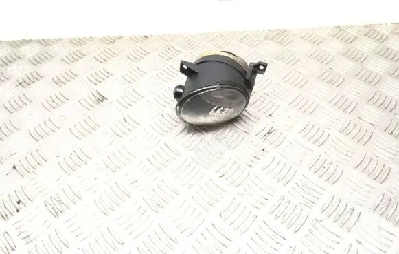 Volkswagen Jetta V Front fog light 27129100 E26015