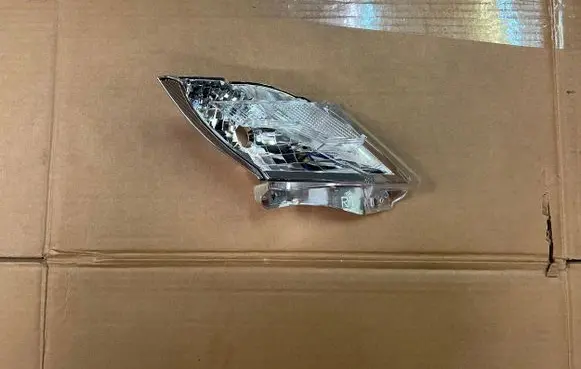 Nissan Qashqai J12 Headlight part K100008D02F