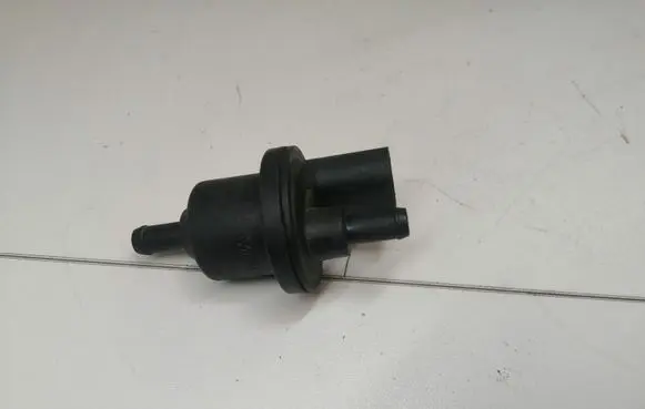 Volkswagen PASSAT B6 Valve vacuum 6QE906517A 2580115B