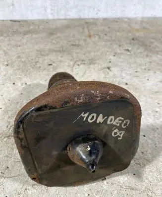 Ford Mondeo MK IV Rear coil spring rubber mount 