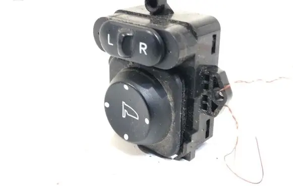 Honda Civic IX Wing mirror switch