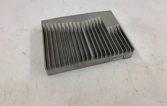 Jaguar XE Sound amplifier gx7319c164re