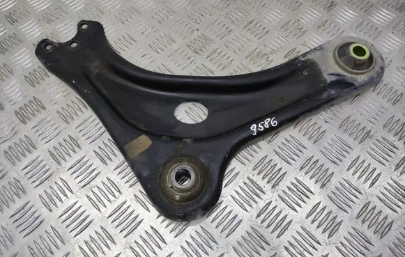 Peugeot 208 Front lower control arm/wishbone