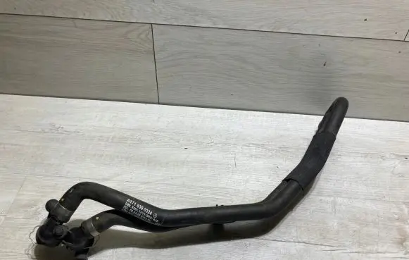 Mercedes-Benz SLK R171 Engine coolant pipe/hose a1718300324