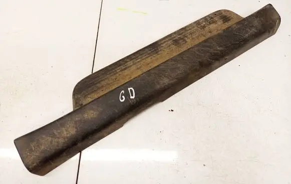 Toyota Yaris Rear sill trim cover 679140D020