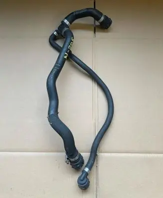 Mercedes-Benz C W205 Engine coolant pipe/hose 2058301802