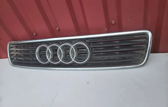 Audi A4 S4 B5 8D Front grill 8D0853651E