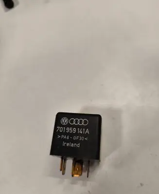 Volkswagen Sharan Other relay 899581 701959141A