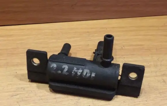 Fuel pressure sensor
