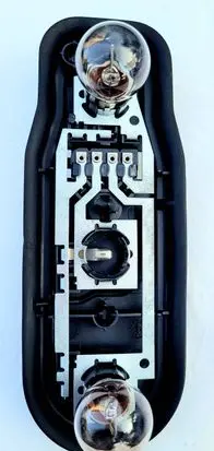 BMW 5 E39 Tail light bulb cover holder 8371324 393440