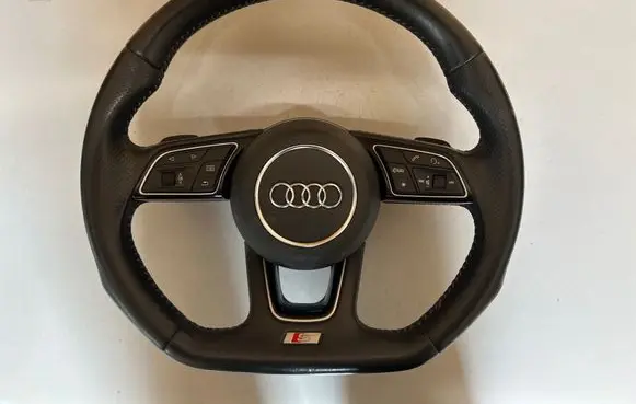Audi A3 S3 8V Steering wheel 8W0880201E