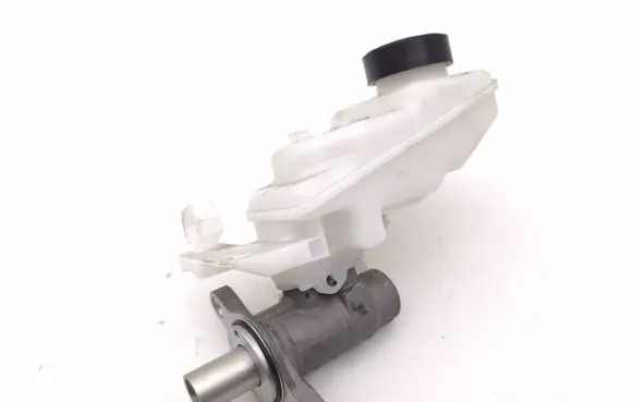 Toyota C-HR II Master brake cylinder 02048647MT 06624A