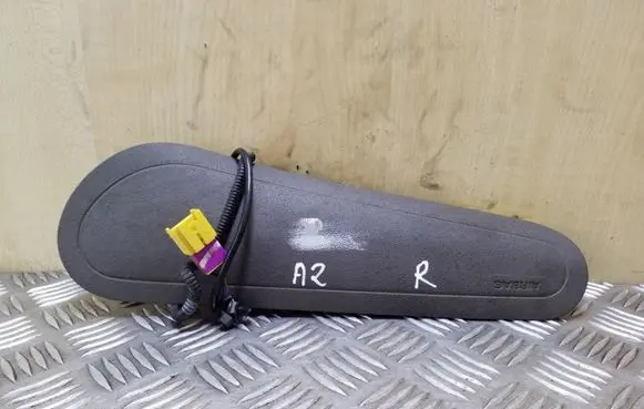 Audi A2 Seat airbag 8Z0880242