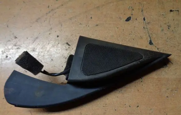 KIA Sorento Front door high frequency speaker 876502P000