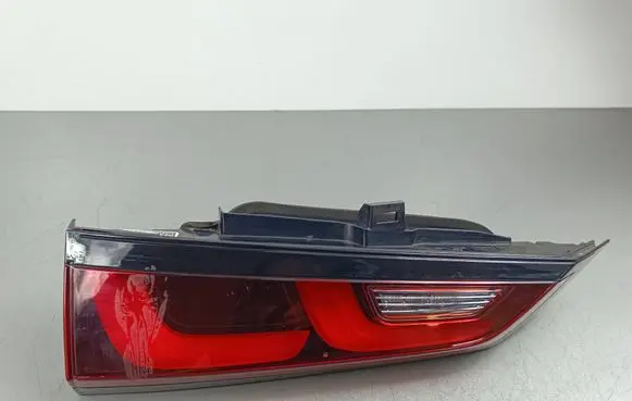 Honda CR-V Tailgate rear/tail lights UM06BY 3A0A 20221006154104