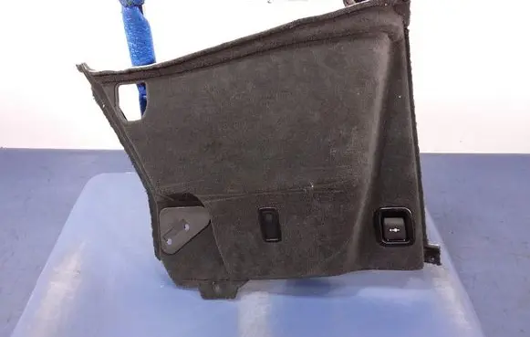 BMW 3 E90 E91 Tailgate/boot cover trim set 7141891