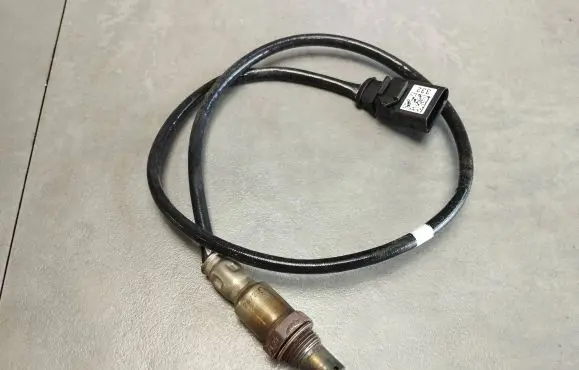 Skoda Octavia Mk4 Lambda probe sensor 04E906262CS