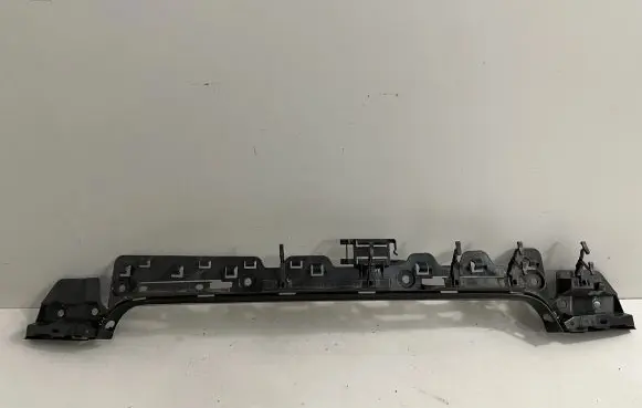 BMW M3 e92 Rear bumper mounting bracket 7161457