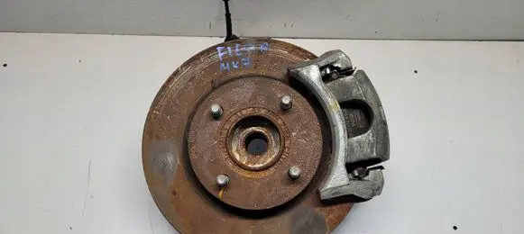 Front wheel hub spindle knuckle
