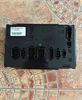 Mercedes-Benz ML W164 Fuse box set A1649005101 A1645457206 A1649025700