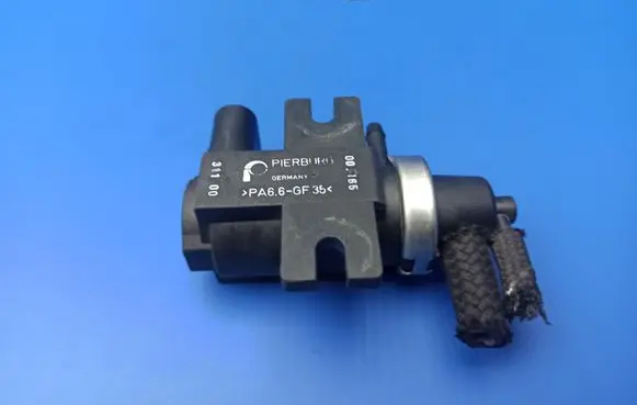 Volkswagen Golf V Turbo solenoid valve 1J0906627 72290320