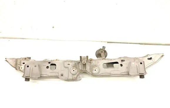 Toyota Yaris Top upper radiator support slam panel 
