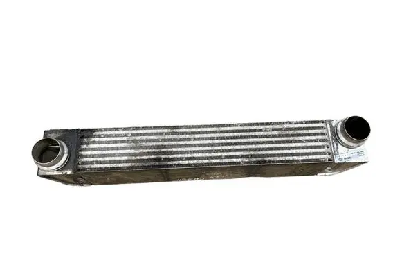 BMW 5 E60 E61 Intercooler radiator 8ML376746461 99000037