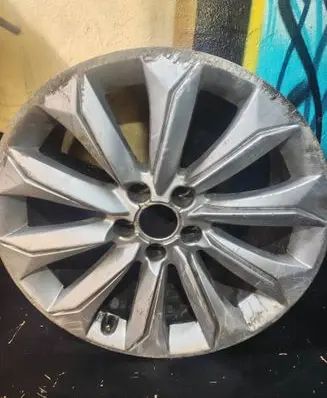 Audi A4 S4 B8 8K R18 alloy rim 8K9601025A