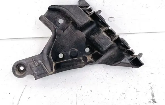 Volvo XC60 Front bumper mounting bracket 31383163