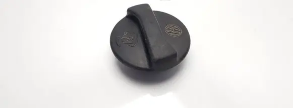 Volkswagen PASSAT B4 Coolant expansion tank/reservoir cap 357121321B