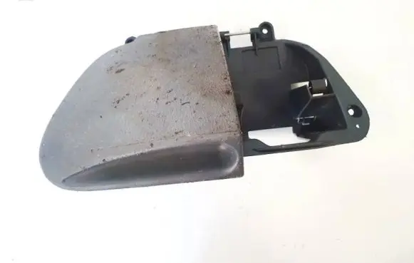Car ashtray