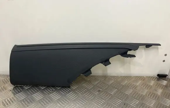 Audi A6 C7 (D)pillar trim (top) 4G5867246A 4G5863658