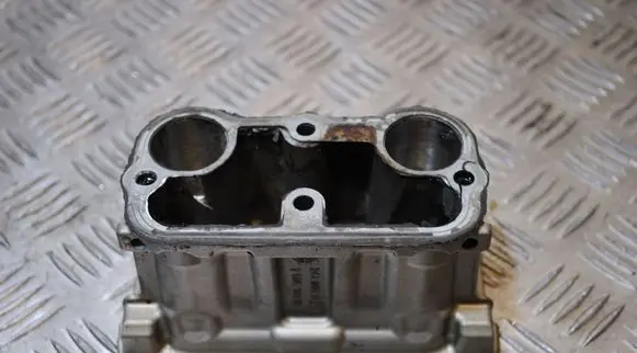BMW 5 GT F07 Other cylinder head part 760510403