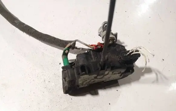 Nissan NV200 Front door lock