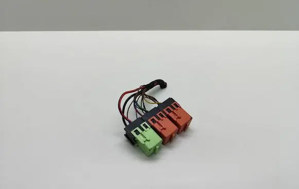 BMW 5 E60 E61 Other relay 8373700 61368373700