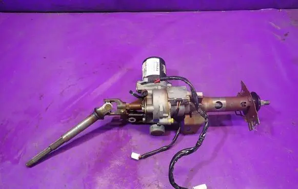 Toyota Yaris Verso Power steering pump