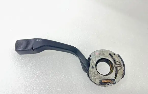 Volkswagen PASSAT B3 Wiper turn signal indicator stalk/switch 8193 D0TSAE0B86