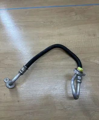 Volvo V60 Air conditioning (A/C) pipe/hose 31369331