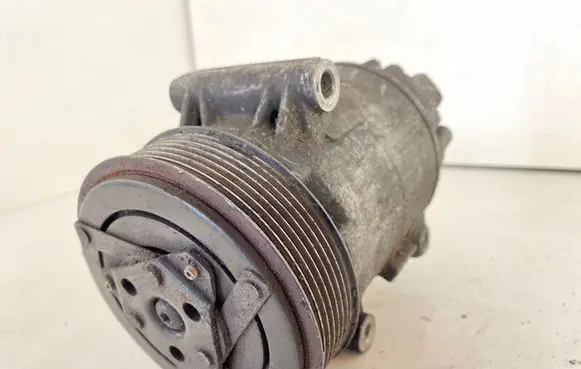Nissan Primera Air conditioning (A/C) compressor (pump)