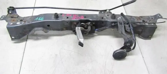 Honda CR-V Radiator support slam panel
