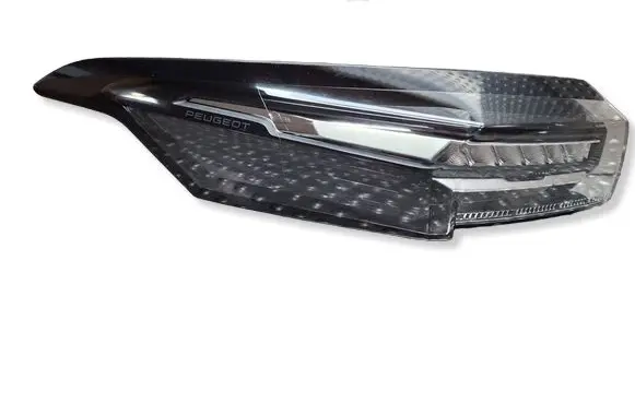 Peugeot 308 Rear/tail lights S27635063 9835299480