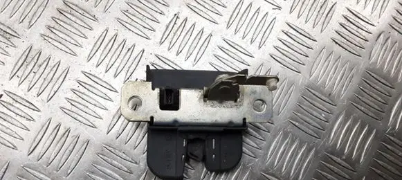 Volkswagen Polo Tailgate/trunk/boot lock/catch/latch 6Q6827505B