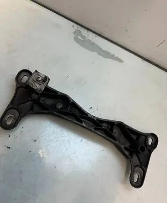 BMW 3 E90 E91 Engine mounting bracket 24168110