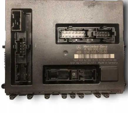 Mercedes-Benz A W169 SAM control unit A1699008200